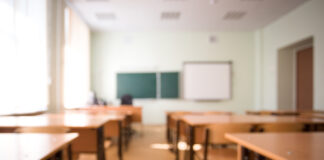 Consenso informato su attività attinenti alla sessualità: evitare un lacerante braccio di ferro tra diritti costituzionali